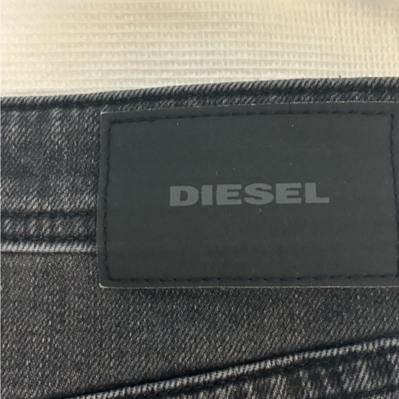 Diesel jeans - Picture 2 of 4